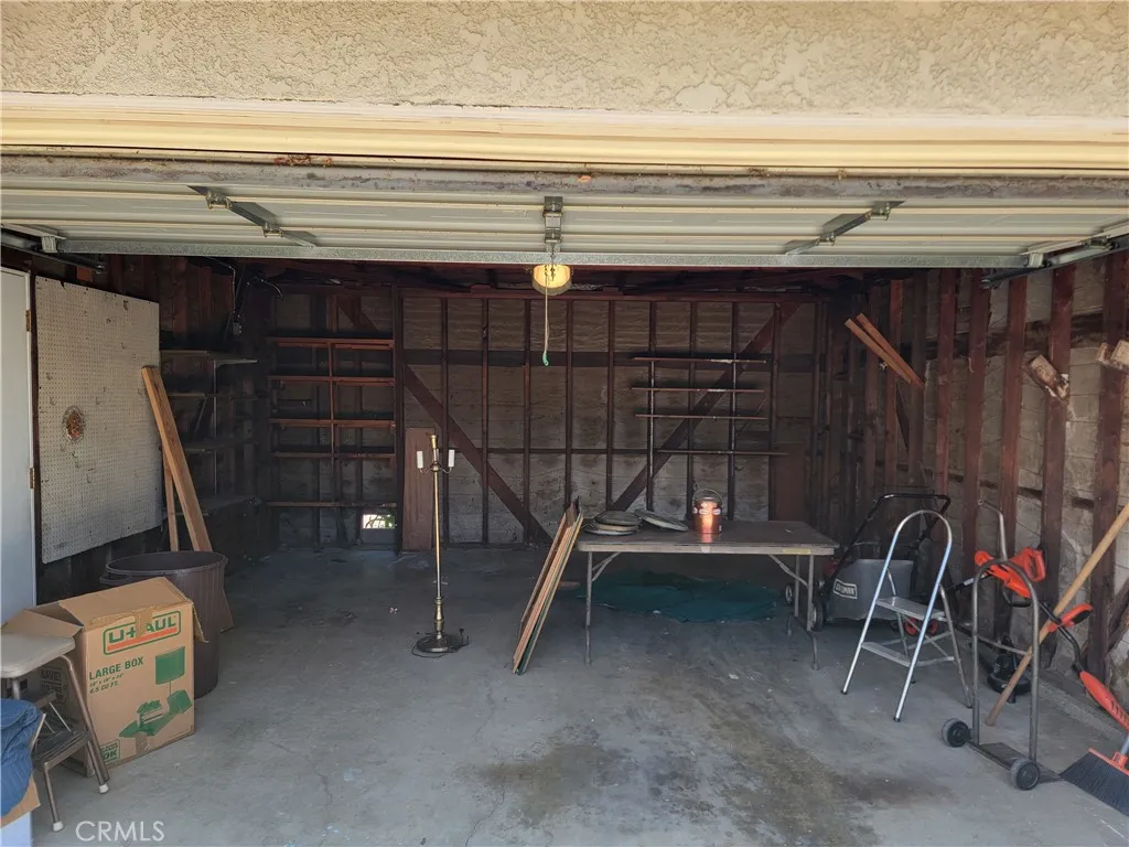 937 Sycamore Court, Upland, California 91786 home-pic-18